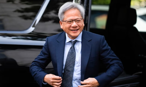 芯片狂人的三十年：从游戏显卡到AI帝国的崛起