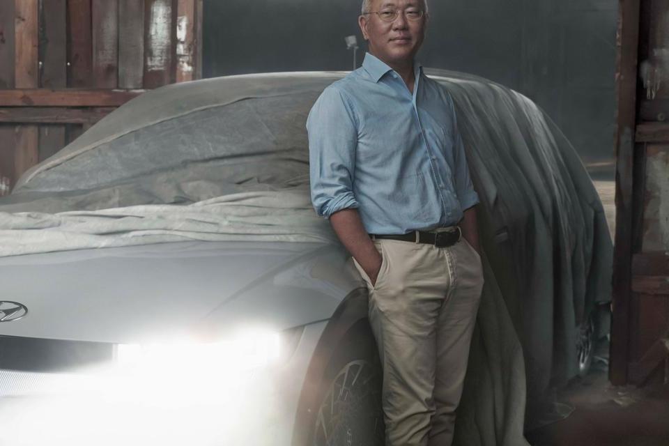 郑义宣领导下的现代汽车集团：家族传承与创新战略的完美结合