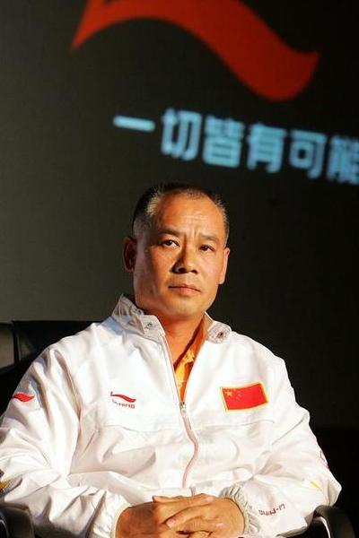 探寻体操王子李宁从运动员到商界领袖的多彩人生历程